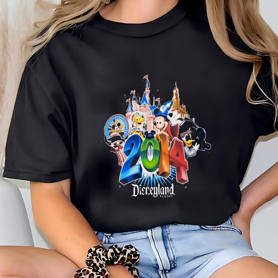 Vintage Land Resort Sweatshirt S Size Navyblue Colour T-shirt