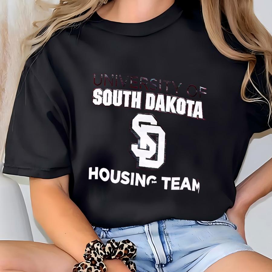 Vintage University Of South Dakota Housing Team Crewneck Sweater Size Small T-shirt