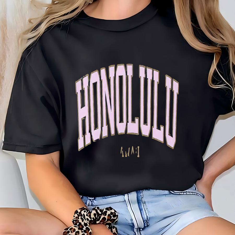 Vintage Honolulu Hawaii Hoodie: Varsity Style Sweater T-shirt