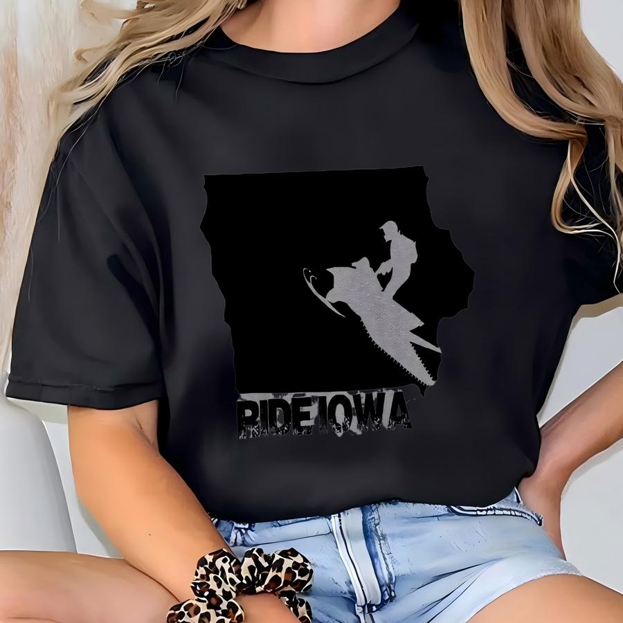 Ride Iowa Snowmobile Long Sve Shirt: Winter Sports Gift T-shirt