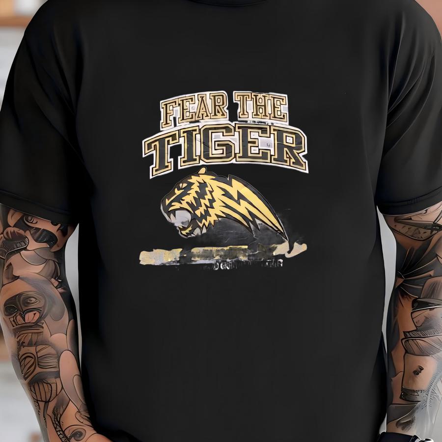 Vintage Sportswear Russellville Golden Tigers Russellville High Schoolgy Style Crewneck Sweatshirt 3xl Size T-shirt