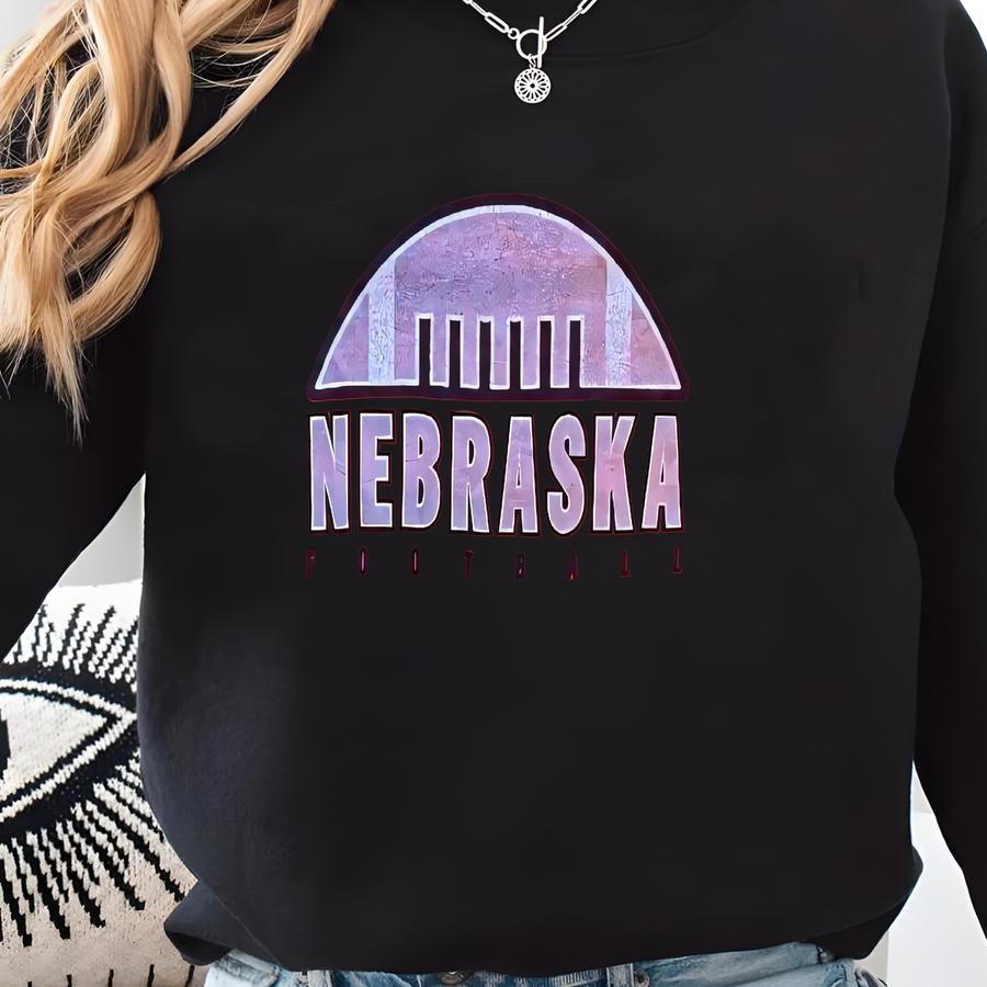 Vintage University Of Nebraska T-shirt Sweatshirt