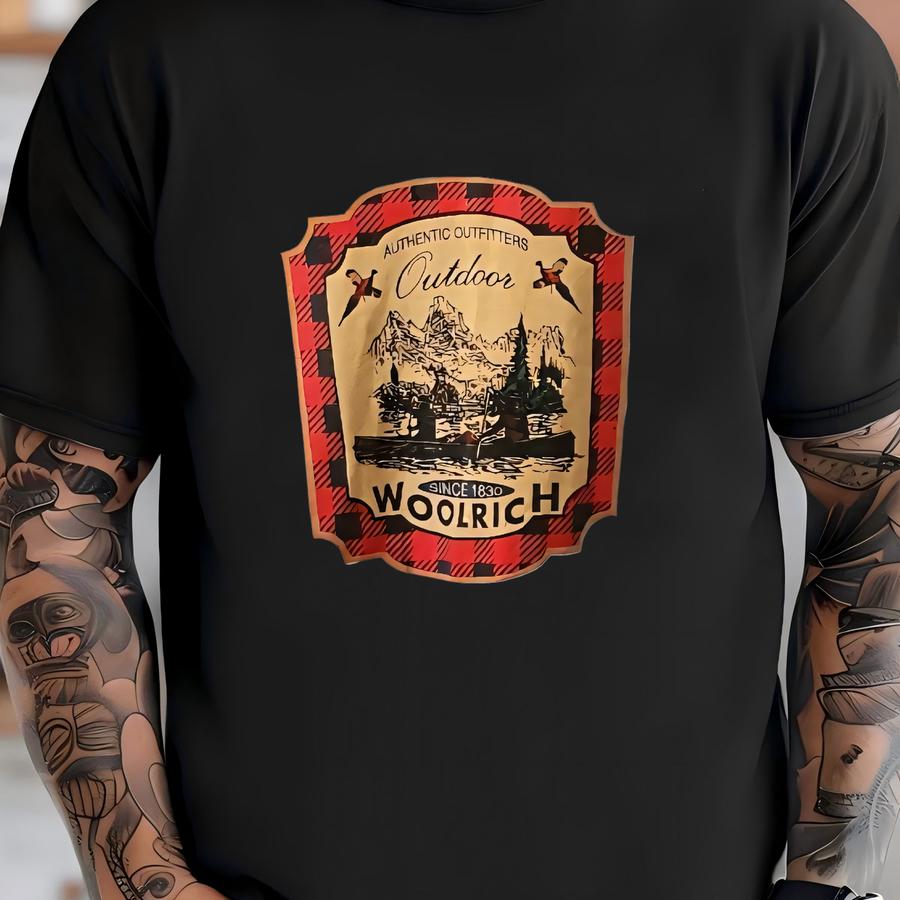 Vintage 90s Woolrich Outdoor Outfitters T Shirt Size Large / 1990s American Outdoor Fashion Brand Streetwear Classic 90s Shirt/ Made In Usa T-shirt