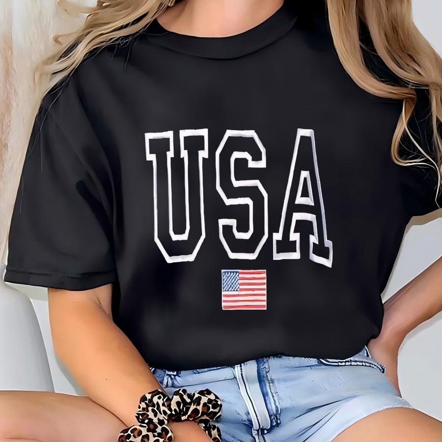 Usa Flag Sweatshirt: Patriotic Crewneck, Soft Comfy T-shirt