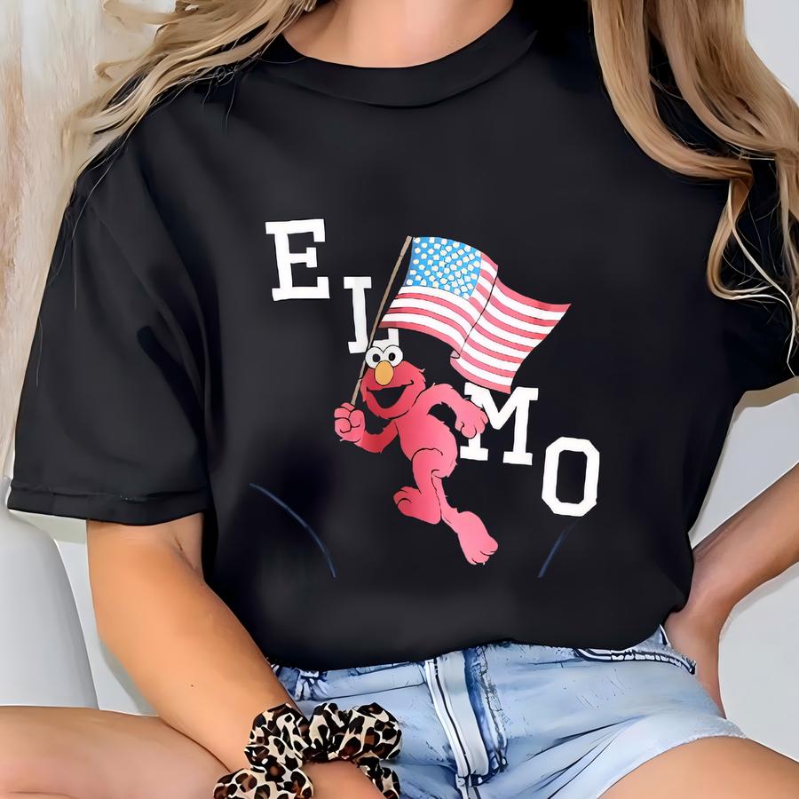 Vintage 90s Elmo Sesame Street Sweatshirt Elmo Crewneck Elmo Pullover Elmo Jumper Elmo Sweater Printed Logo Blue Color Women’s M T-shirt