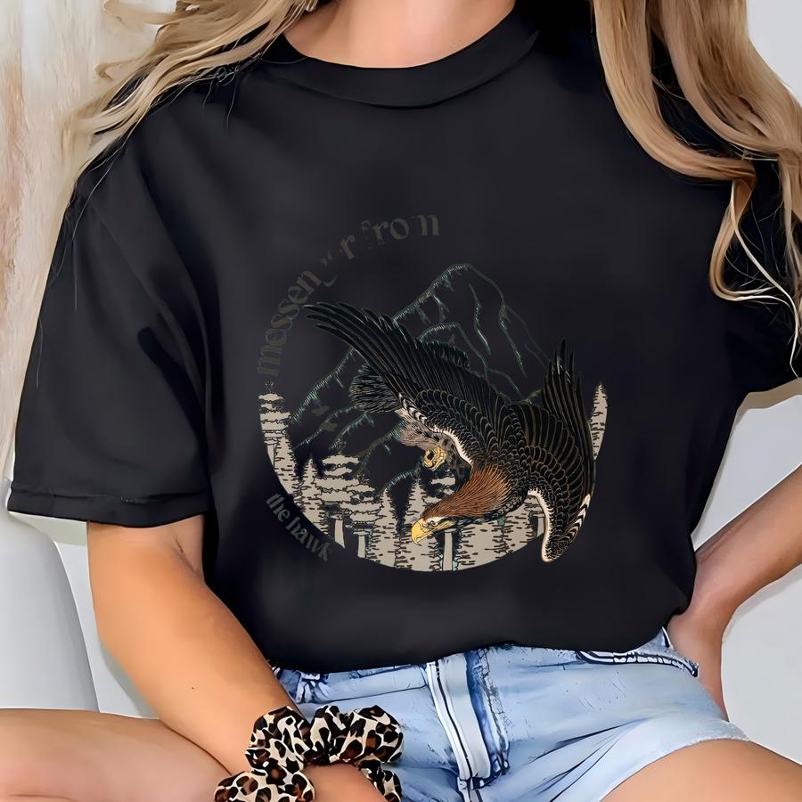 Hawk Shirt, Hawk Bird Shirt, Nature Shirt, Bird Shirt, Bird Lovers Shirt, Bird Lover Gift, Outdoors Tshirt, Spiritual Gift, Spirit Animal T-shirt