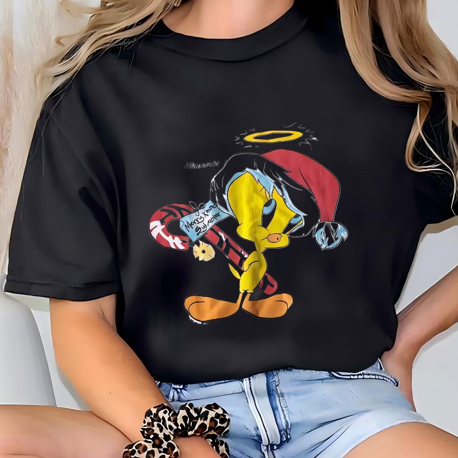 Vintage 1995 Looney Tunes Tweetie Bird Christmas Minnesota Sweater Size Large T-shirt