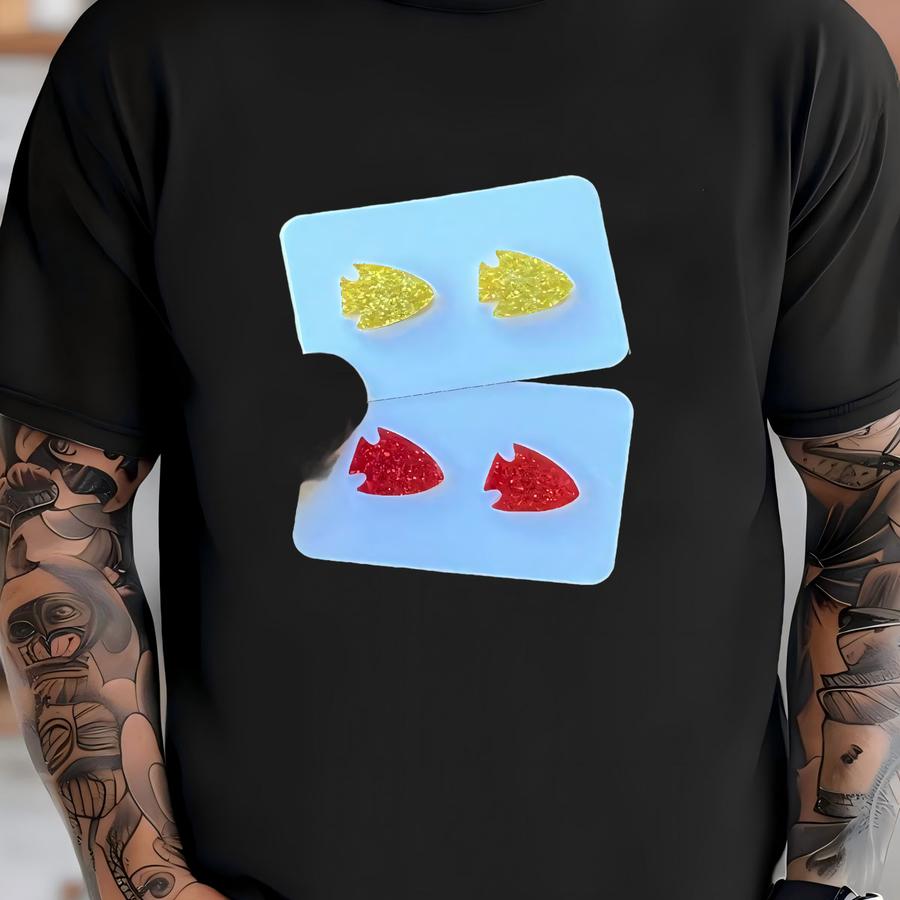 Arrowhead Glitter Acrylic Stud Earrings Kansas City Kc Gold Or Red T-shirt