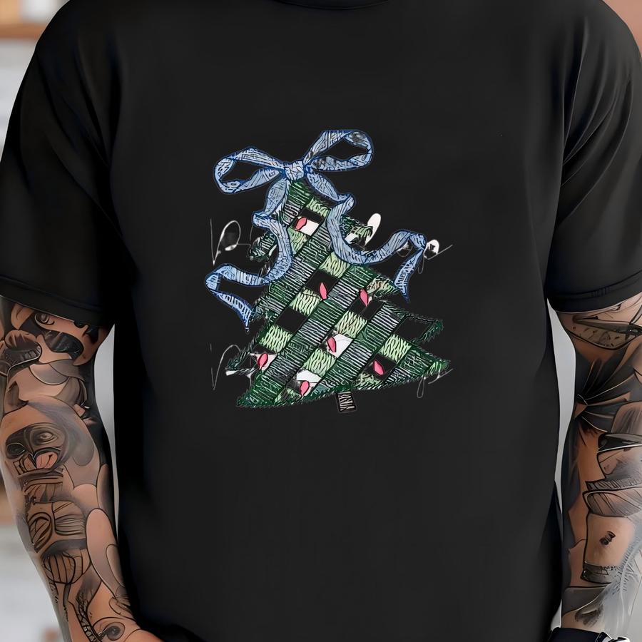 Gingham Christmas Tree With Bow On Top - Personalized Name - Holiday Shirt - Family Photo - Girl's Classic Design Green Blue Pink T-shirt