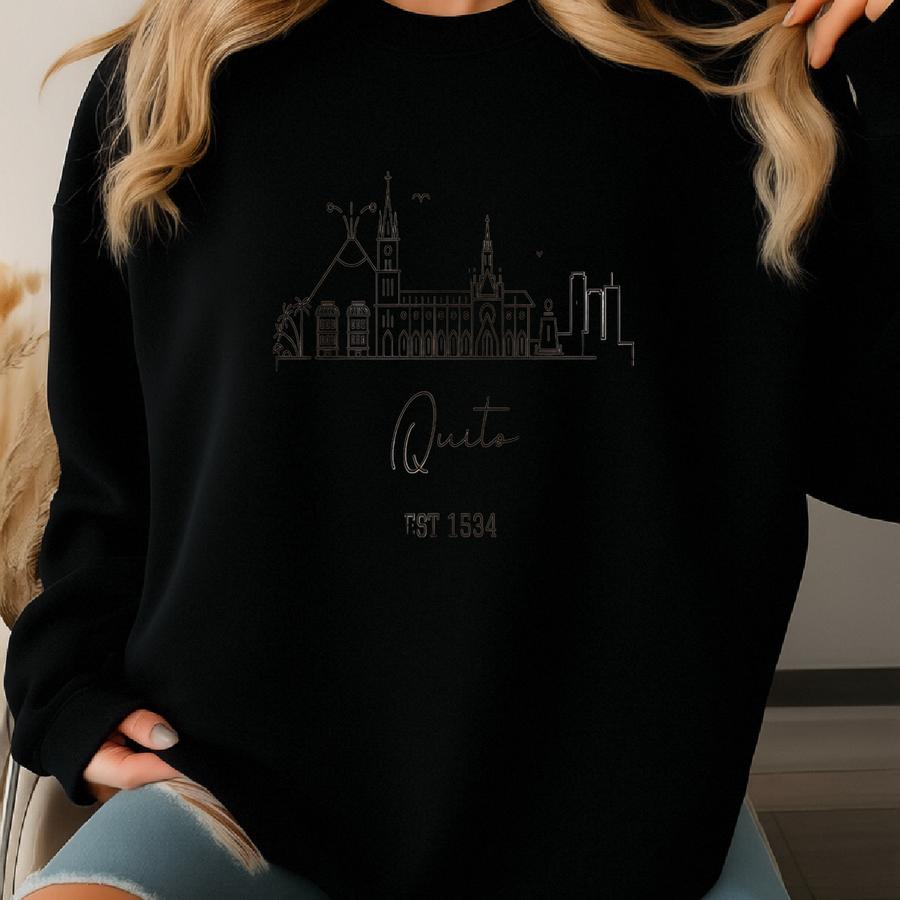 Quito Sweatshirt, Quito Pullover, City Skyline Sweater, Women Crewneck, Men Hoodie Shirt, Travel Souvenir Gift, Comfy Vintage Clothing, Sweatshirt