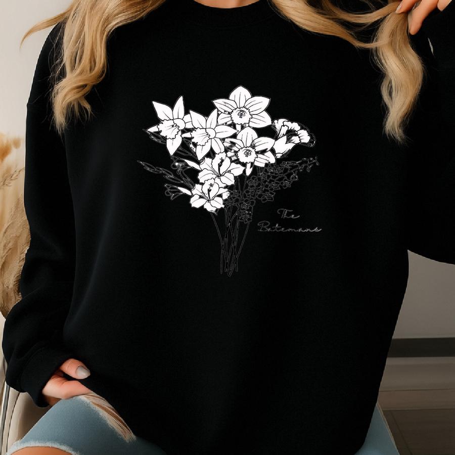 Custom Birth Flower Bouquet Print: Wildflower Wall Art (digital Download) Sweatshirt