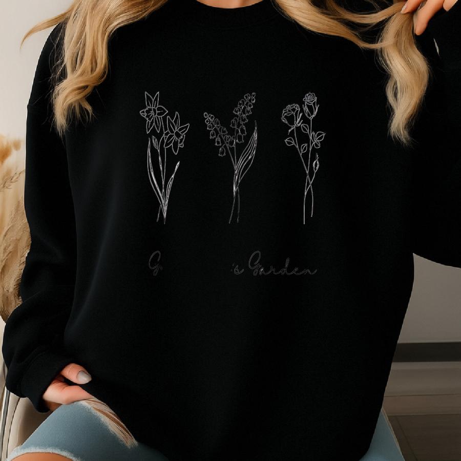 Custom Birth Flower Print: Grandma's Garden Art (digital Download) Sweatshirt