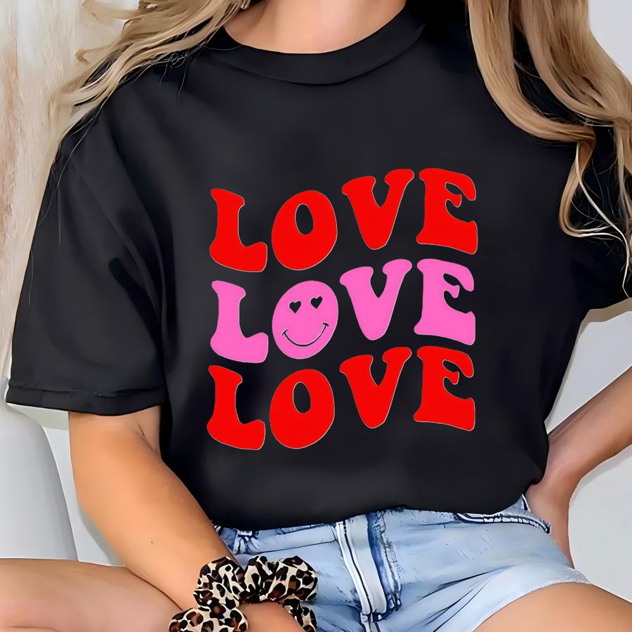 Love Heart Svg: Valentines Day Design (digital Download) T-shirt