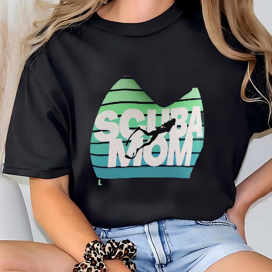 Zip Up Scuba Diving Hoodie, Scuba Mom Hoodie, Scuba Sweatshirt, Scuba Diver, Scuba Gifts, Diving Gifts, Mothers Day Gifts, Mom Gifts T-shirt