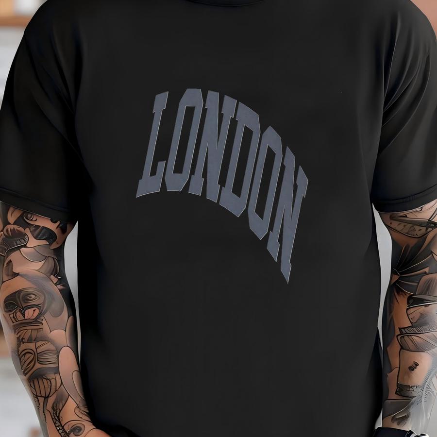 London Sweatshirt Travel Uk Minimalist Crewneck Varsity Style Vintage Aesthetic Europe Trip London England Unisex Sweatshirt T-shirt