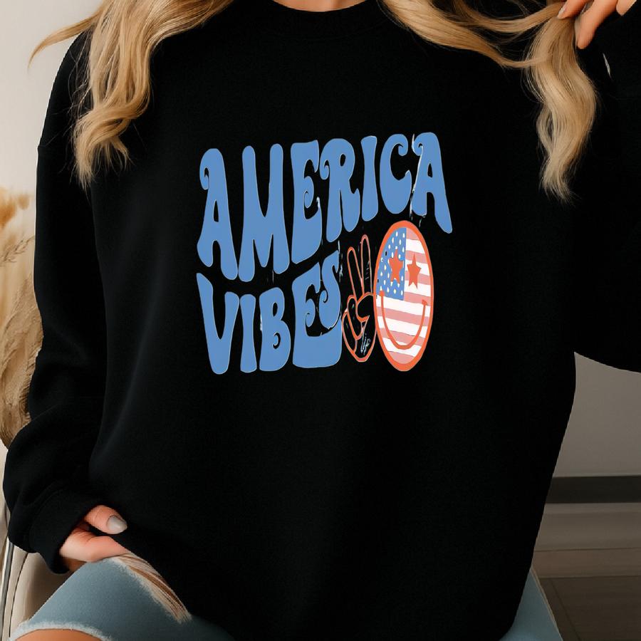 Women's Retro American Vibes, Fourth Of July Tee Sweatshirt