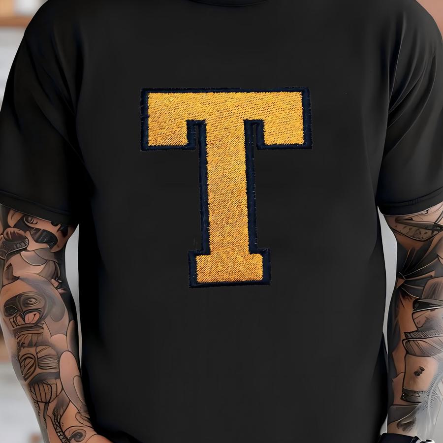 Utc Chattanooga Varsity Sweatshirt, College Shirt, College Gift, Grad Gift, Women's Gift, Girl Gift, Varsity Sweatshirt, Uni Of Chattanooga T-shirt