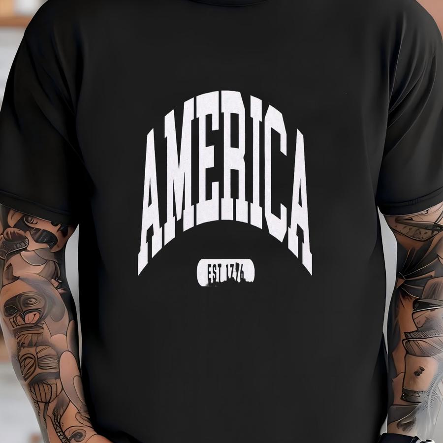 America Est 1776 ® Sweatshirt Faded Vintage Style Aesthetic Unisex Garment-dyed Varsity Crewneck Usa July 4th Sweatshirt T-shirt