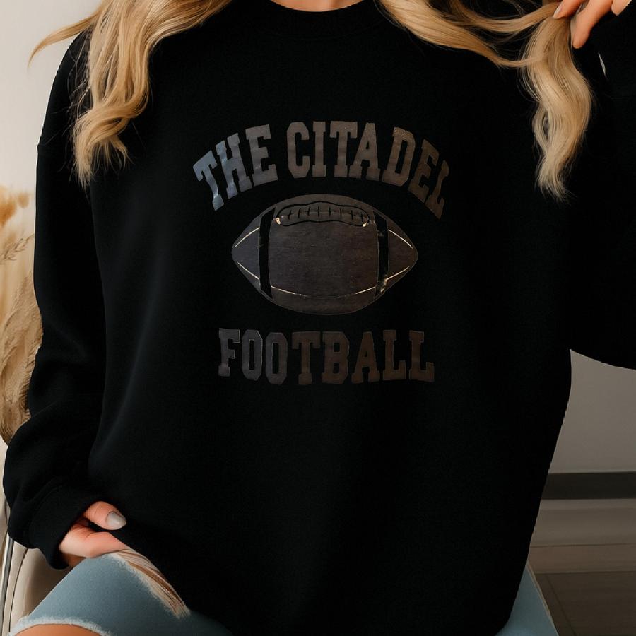 Vintage 90's The Citadel Football Grey T Shirt Size L Sweatshirt