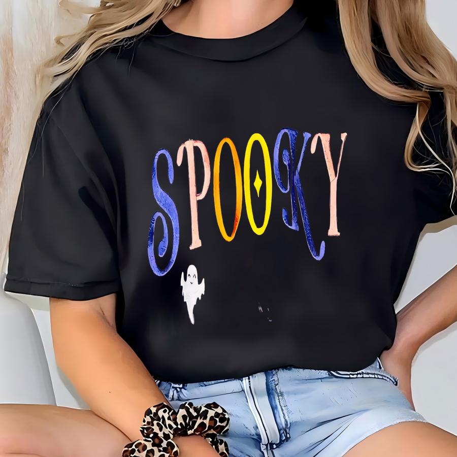 Halloween Spooky Season Crewneck Sweatshirt, Retro Halloween Crewneck, Halloween Sweatshirt, Spooky Ghost Fall Shirt T-shirt