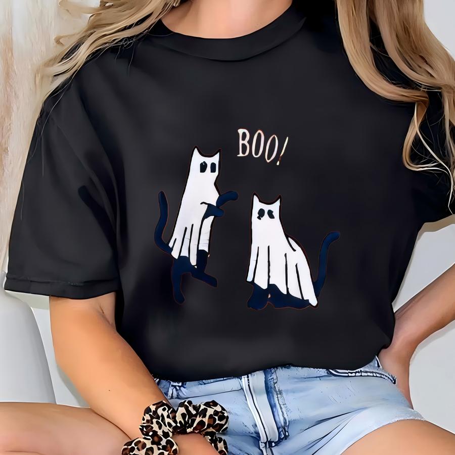 Halloween Ghost Cat Crewneck Sweatshirt, Halloween Spooky Season Crewneck Sweatshirt, Boo Ghost Fall Sweatshirt, Cat Gift T-shirt