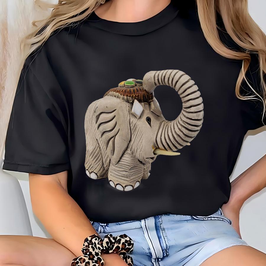 Artesania Rinconada Uruguay Retired Elephant Figurine - Colorful Style Headdress Round Eyes - Nice Carved Detail - Shape 9 - 3.5 T-shirt