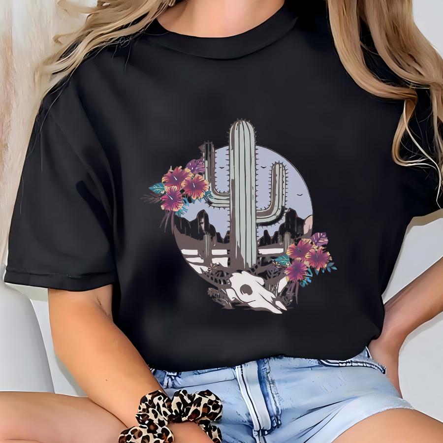 Southwest Vibes: Vintage Inspired Cactus Desert Women's Cotton Hoodie T-shirt