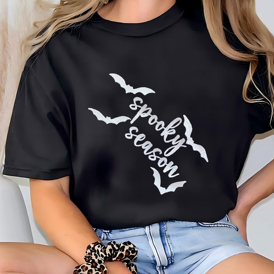 Spooky Season Bats Sweatshirt - Halloween Fall Fashion T-shirt