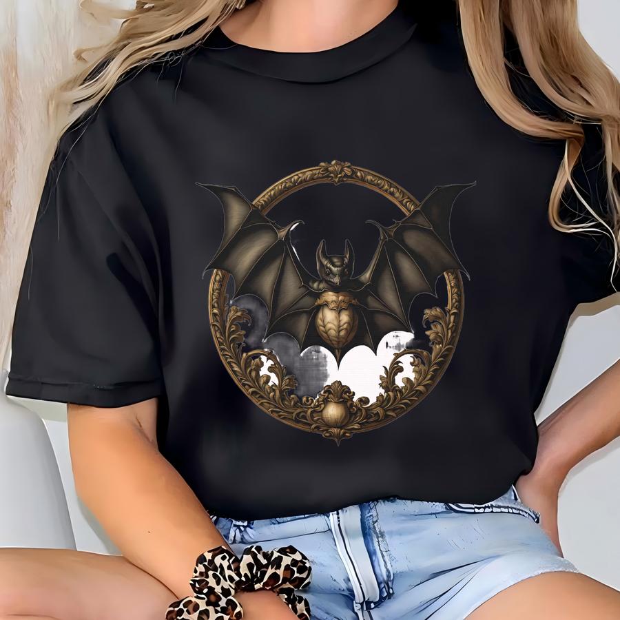 Vintage Bat Canvas Art T-shirt