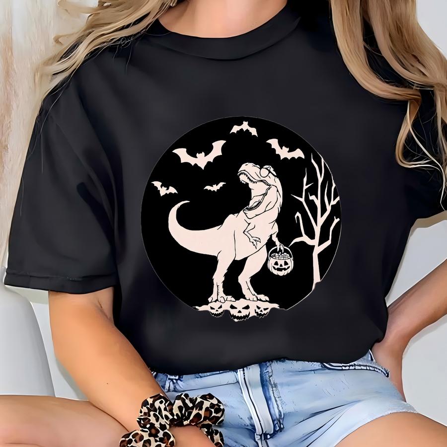 Dinosaur Halloween Tee: Family Party Trick-or-treat T-shirt