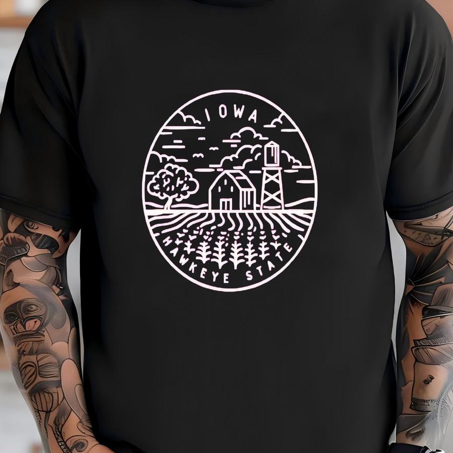 Iowa State Souvenir Shirt: Iowa Trip, Travel Gift T-shirt