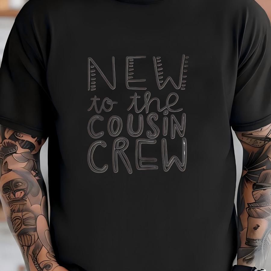 New To The Cousin Crew Long Sve ® - Cousin Crew Baby Gift - Cousin Crew Baby Shower Gift - Cousin Announcement Natural ® T-shirt