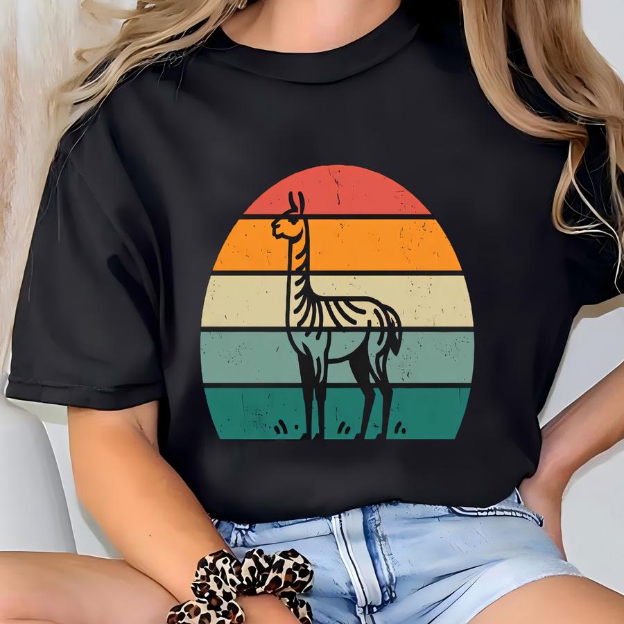 Guanaco Shirt. Guanaco Gift. Guanaco Tee. Animal Hoodie. Animal Gift. Nature Lover Tee. Guanaco Fan. South America. Andean Animal #fc223 T-shirt