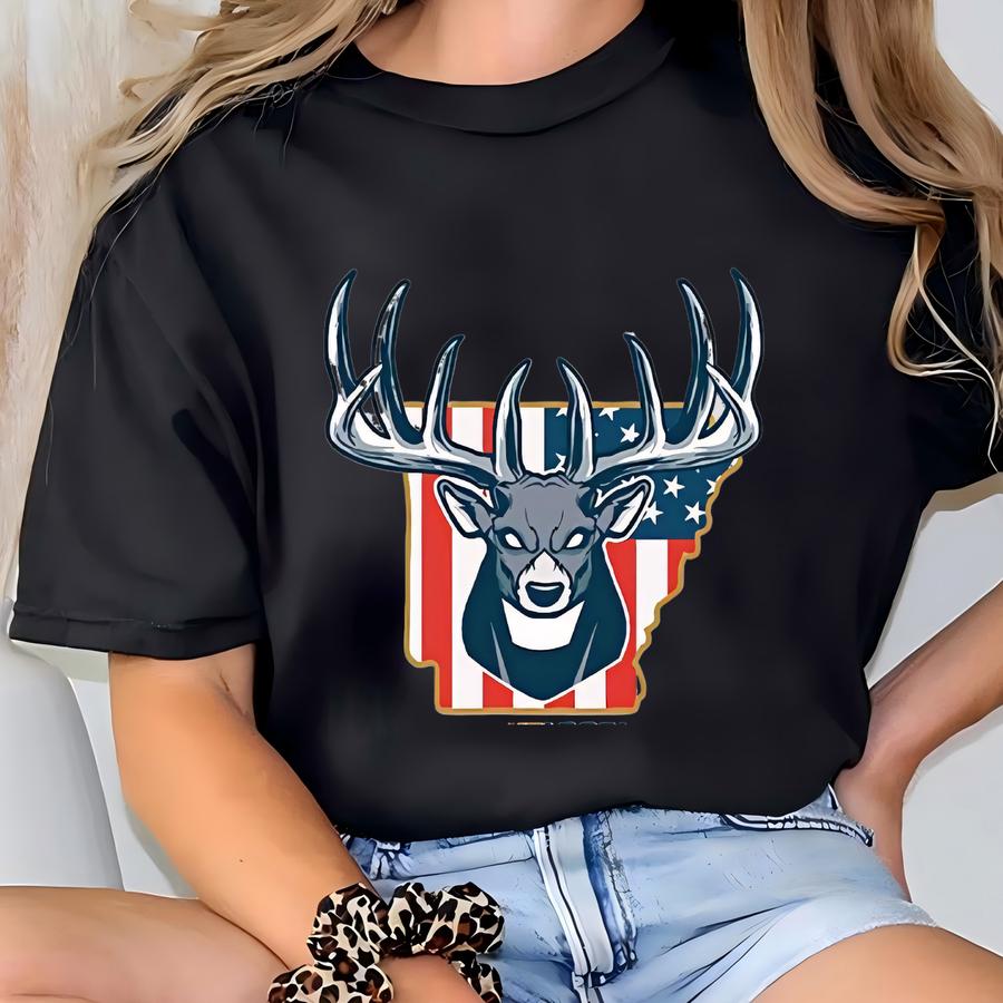 Arkansas - Usa Deer Hunting Hoodie, Men's Whitetail Buck Sweater, Women's Hunting Sweatshirt, Gifts For Hunters, Gifts For Dad, Husband Gift T-shirt