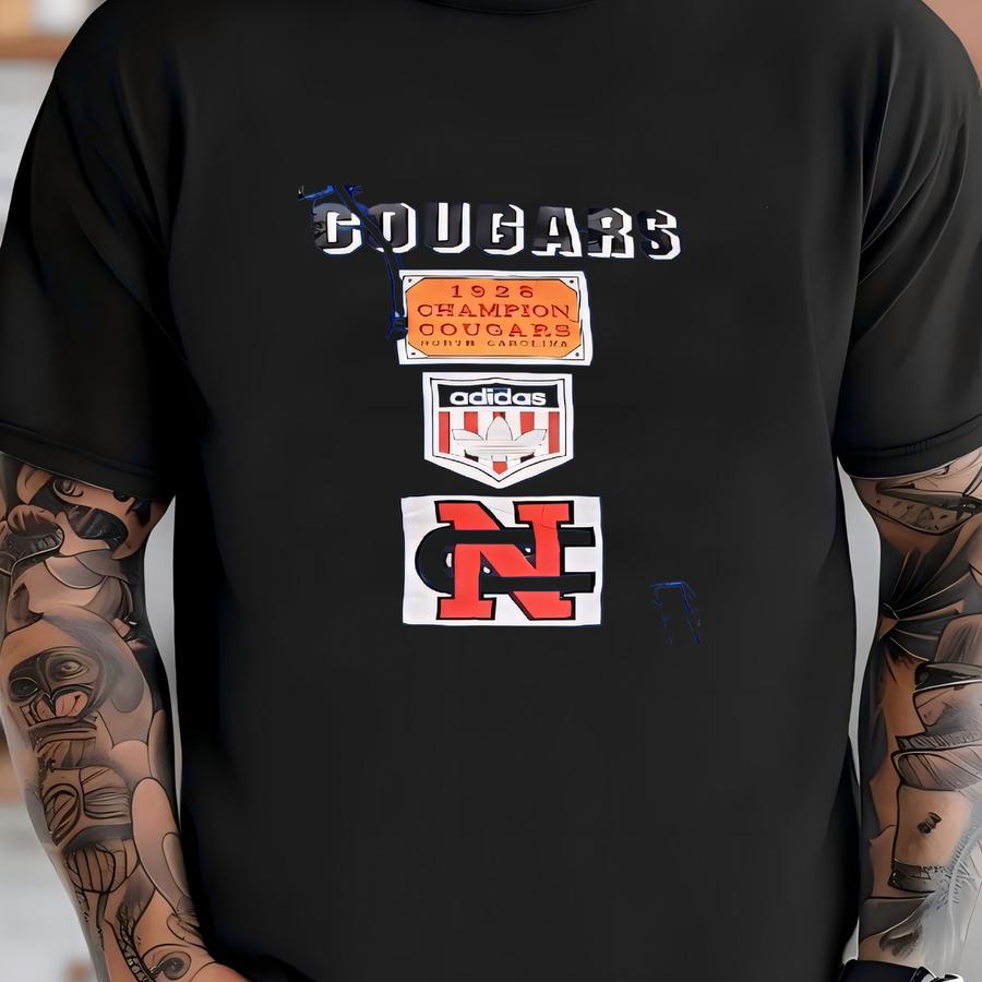 Vintage North Carolina Cougars 1928 Champion 1990s Descente Hoodie Jacket Size M / 90s Big Logo Trefoil Streetwear 90s College Jacket T-shirt