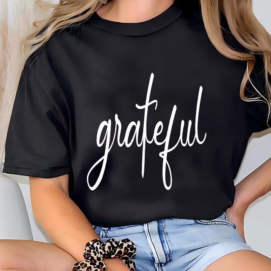 Grateful Cross Women Shirt, Christian Shirt, Women's Grateful Shirt, Grateful Tshirt,inspirational Shirt, Thankful Grateful Mom Gift T-shirt