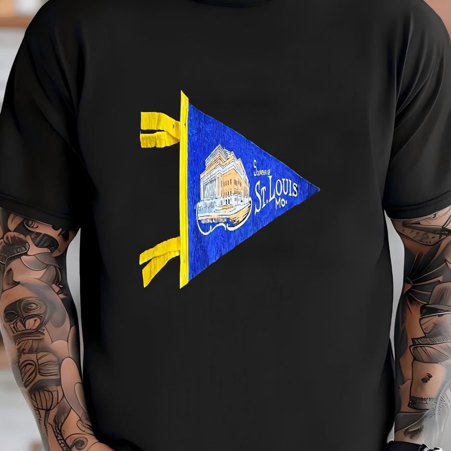 Vintage Felt Pennant “st.louis Mo.” T-shirt