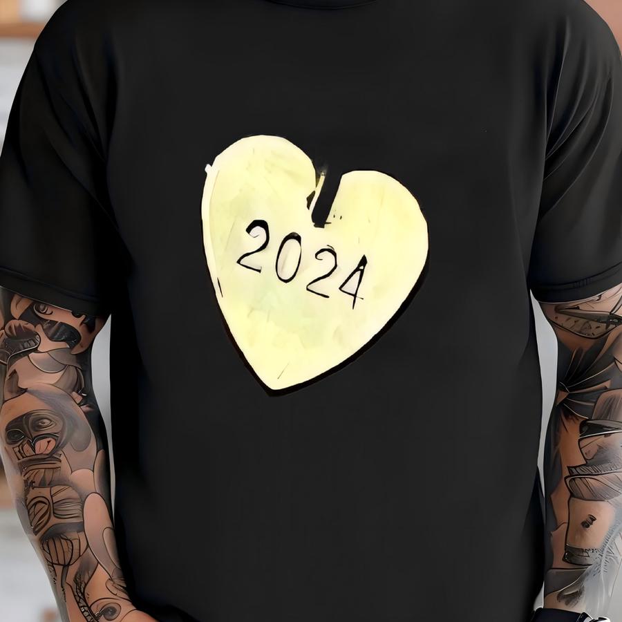 Kentucky Christmas Ornament, Dated Personalized Custom Souvenir Gift, Large T-shirt