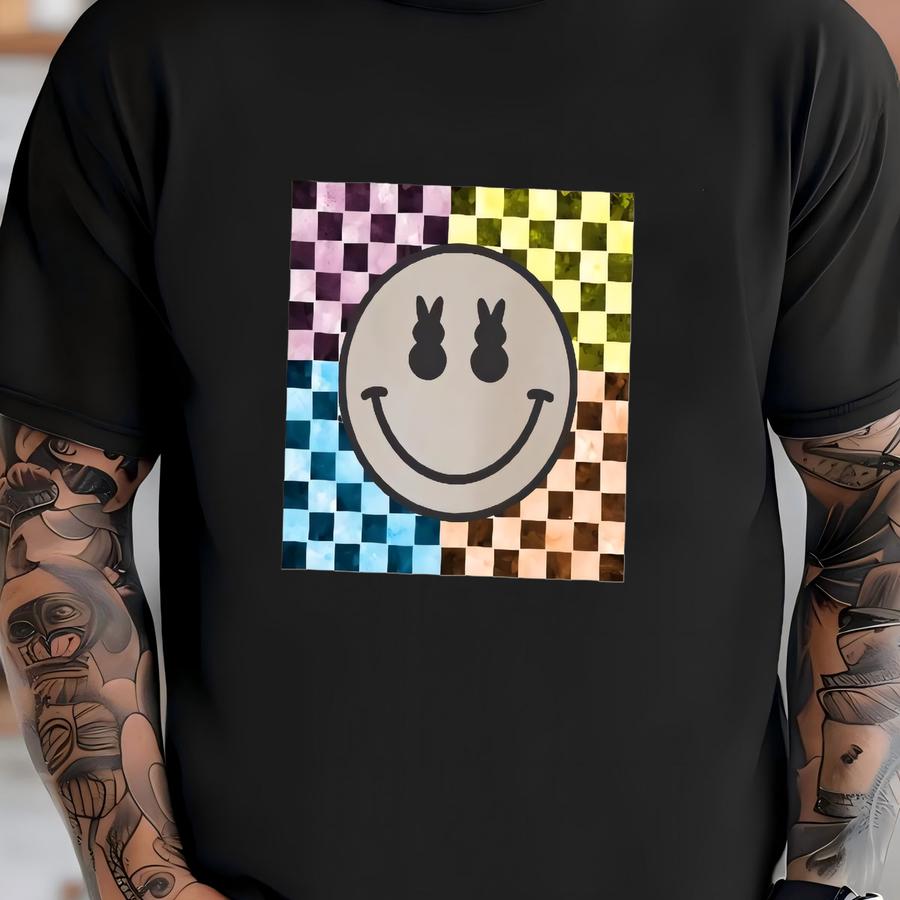 Retro Easter Shirt, Retro Bunny Easter Shirt, Smile Face Shirt, Easter Shirt, Cute Easter Shirt, Easter Sunday Shirt, Egghunting Shirt T-shirt