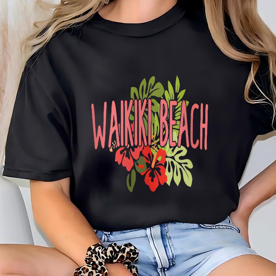 Waikiki Beach Hawaii. Oahu Beaches. Womens Hawaiian Floral Sweatshirt. Waikiki Hawaii Sweatshirt. Hawaii Beach Lover. Hawaii Crewneck. T-shirt