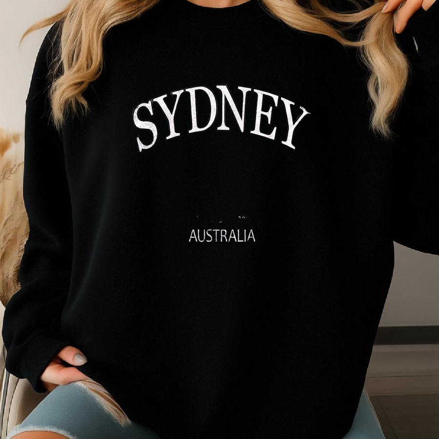 Sydney Opera House Graphic Tee: Vintage Travel Shirt Sweatshirt
