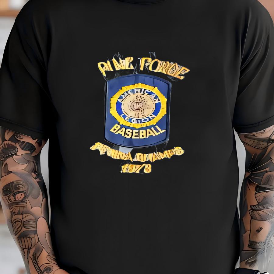 Vintage 1970’s Baseball Varsity Wool Jacket, Pine Forge Penna. Champs 1973 , Brand Maple, Medium T-shirt