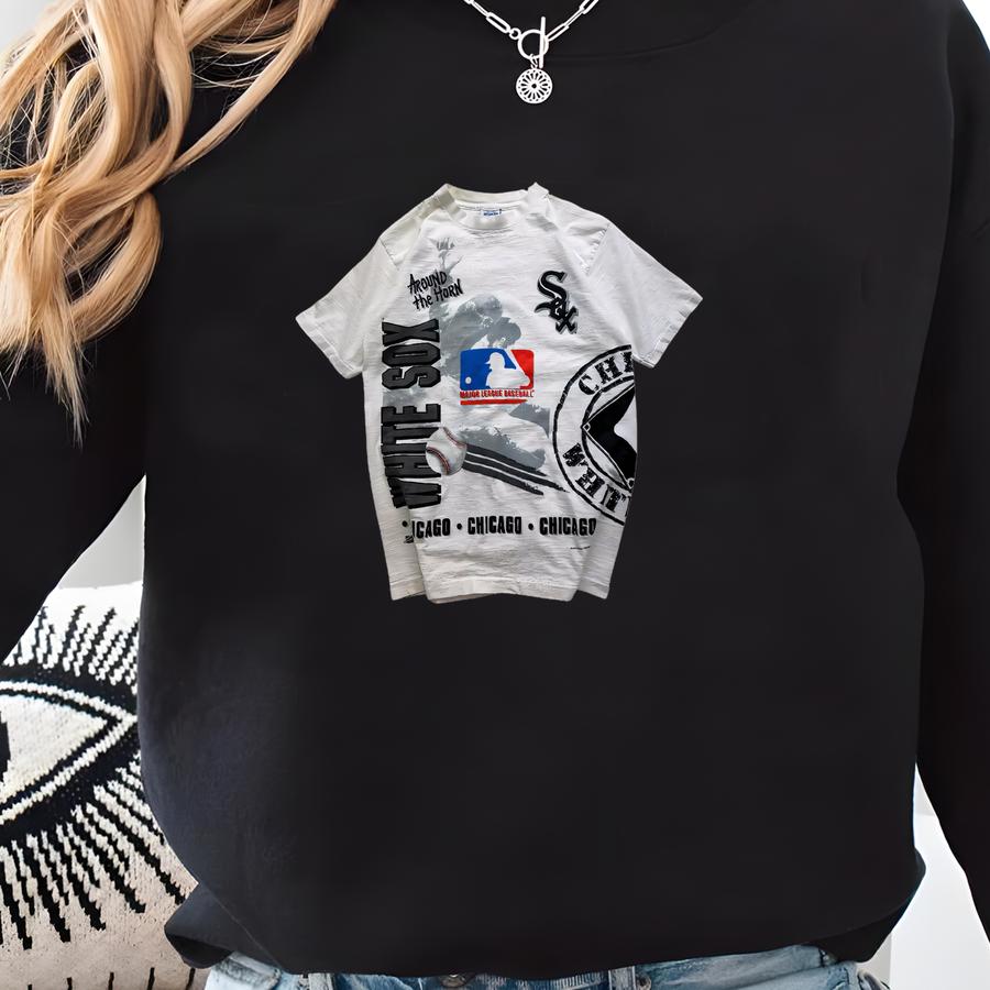 Vintage 90s Chicago White Sox Mlb M All-over Graphic T-shirt Sweatshirt