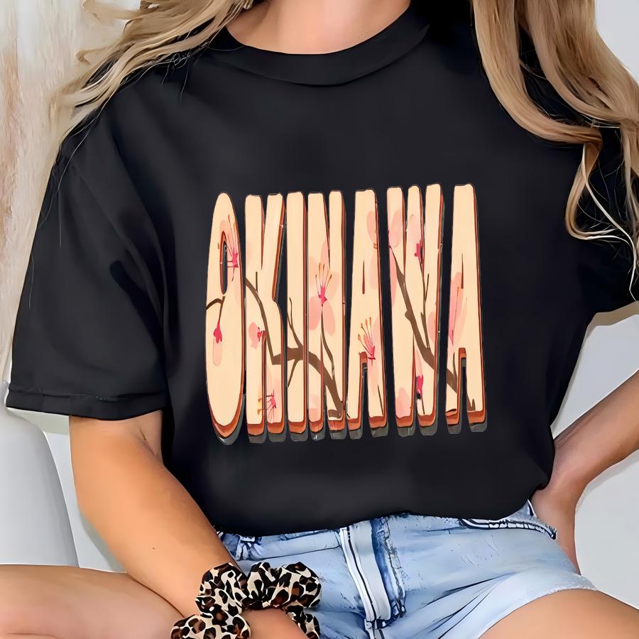 Retro Okinawa Hoodie: 70s Style Tourist Souvenir T-shirt