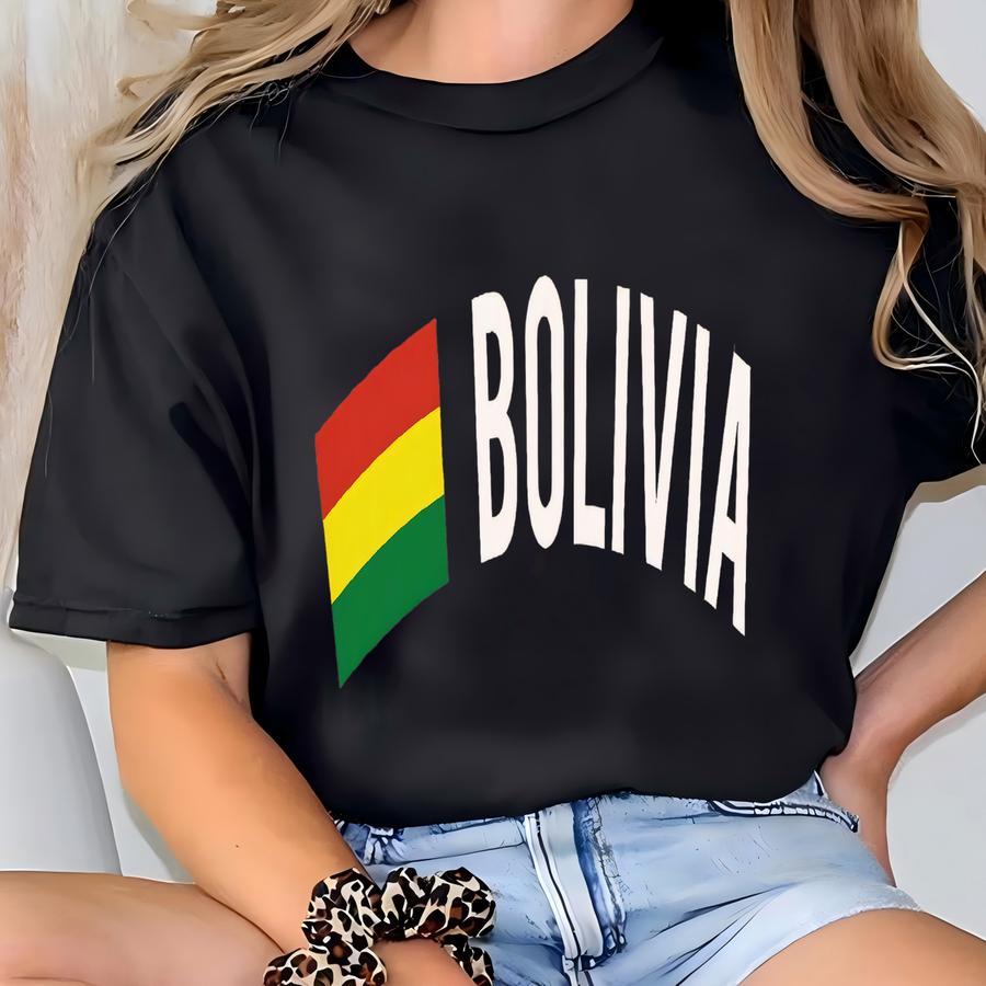 Bolivia Shirt, Sweatshirt, Hoodie, Long Sve, Tank Top, Youth Tee Gift Bolivia Flag, Travel, Santa Cruz, El Alto, La Paz T-shirt