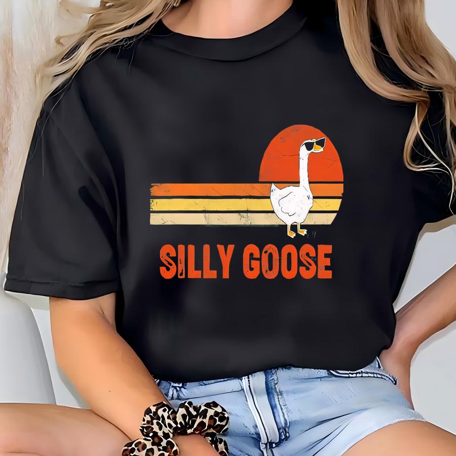 Silly Goose On The Loose Shirt, Silly Goose Shirt, Duck Lover Gift, Funny Goose, Goose Gift, Gift For Men, Women T-shirt