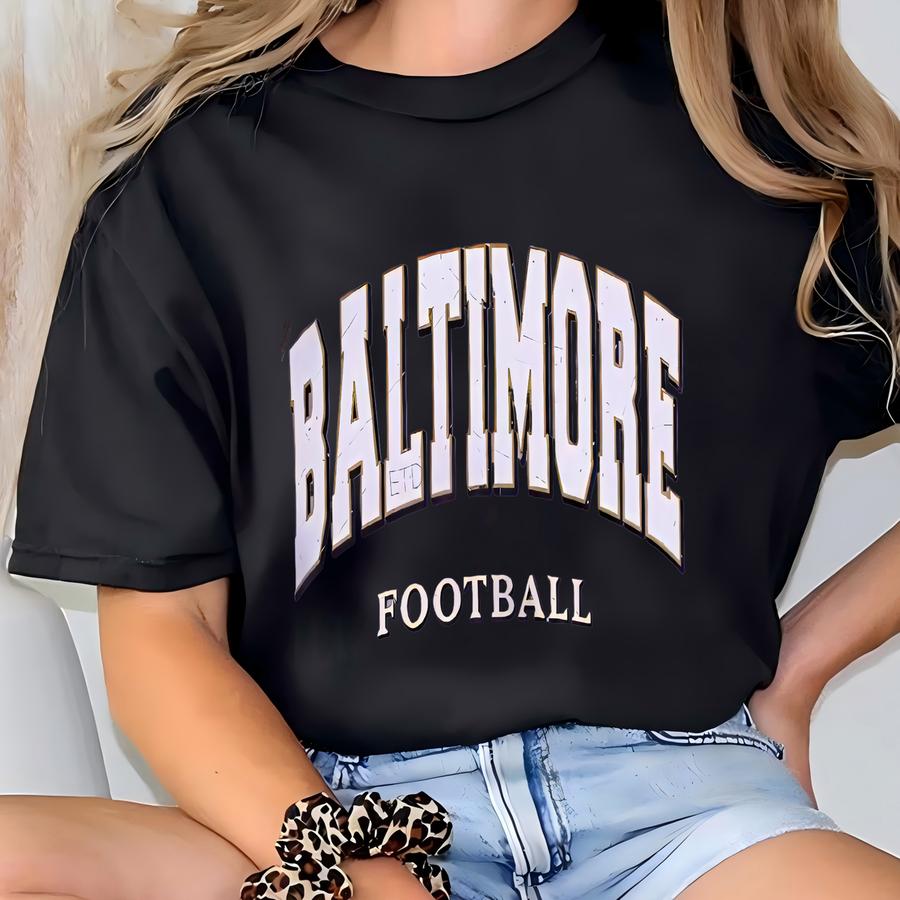 Vintage Baltimore Football Long Sve Shirt, Baltimore Football Shirt, ®, Baltimore Fan Gift, Football Baltimore, Women Men T-shirt