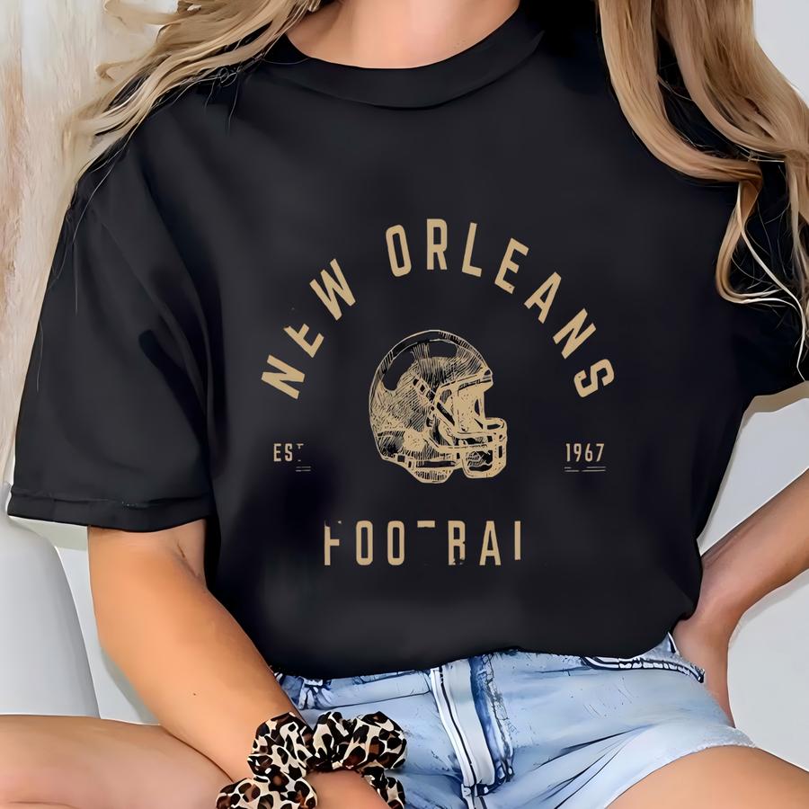 New Orleans Football Shirt, Saint Football Shirt, New Orleans Football Apparel, Saint Sports Apparel, Retro New Orleans Football Gift T-shirt