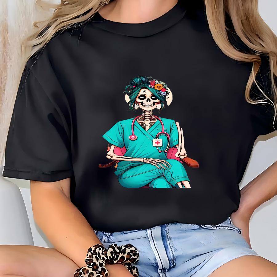 Skeleton Nurse Tarot Card Sweatshirt - Funny Nursing Witch Design T-shirt