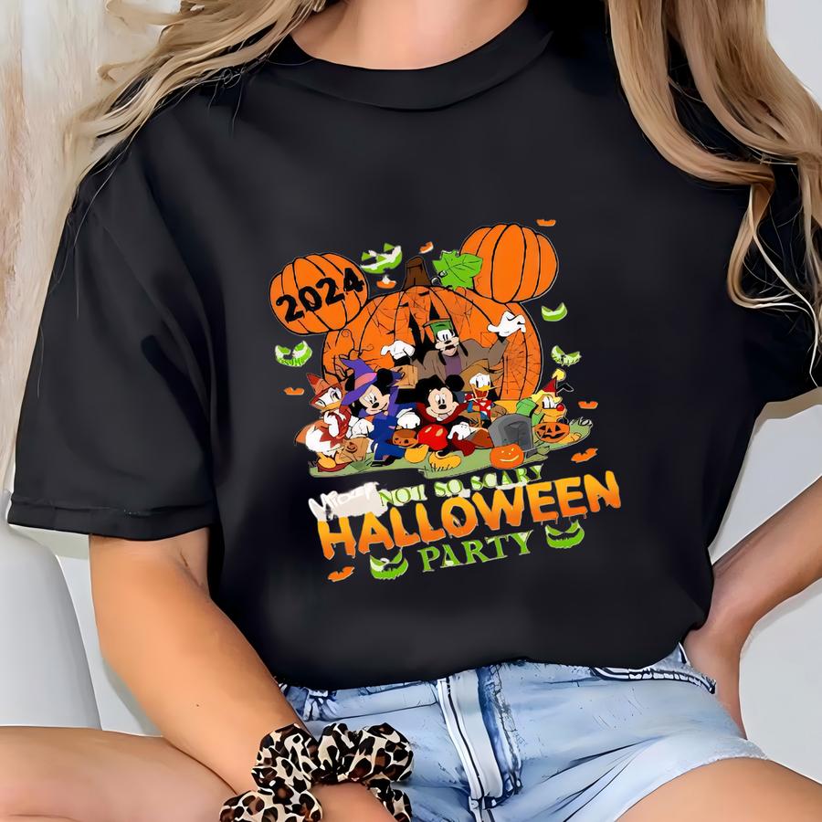 Halloween Shirt, Cute Ghost Boo Tee, Trip Outfit, Spooky Season Shirt, Trick Or Treat Family Top T-shirt